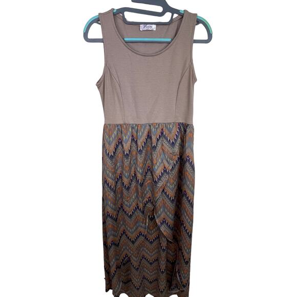 Women's Taupe and Purple Psychedelic Chevron Sleeveless Boho Dress - Picture 4 of 5